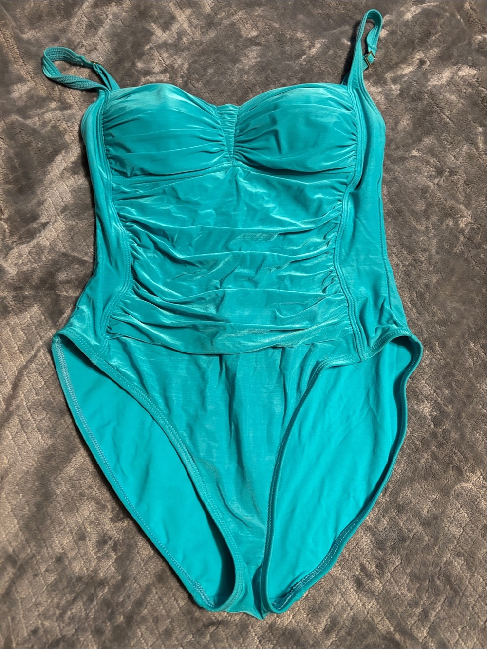 La Blanca One Piece Swimsuit